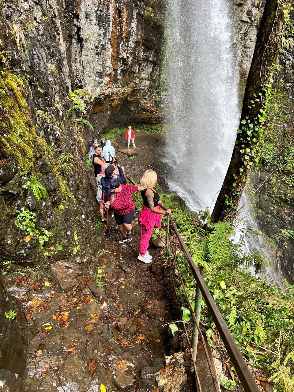 ГОРОД ПРИЗРАК. ТКУАРЧАЛ — тур «Горный ветер»